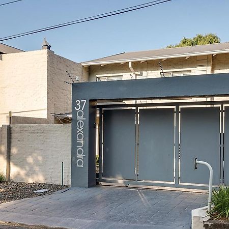 יוהנסבורג 37 Alexandra Avenue, Self Catering Executive Apartment No Load Shedding And Water Outages מראה חיצוני תמונה